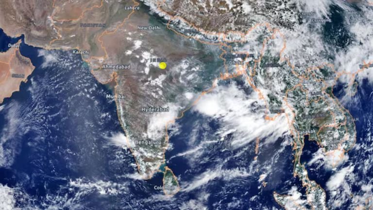 Monsoon illusion clear in satellite