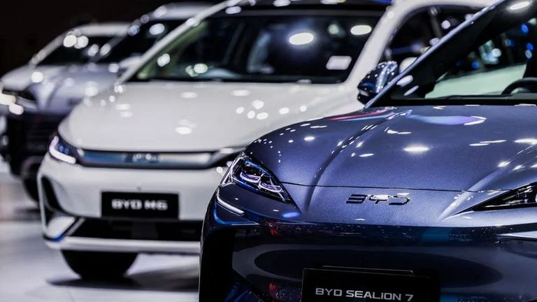 BYD Hybrid SUV